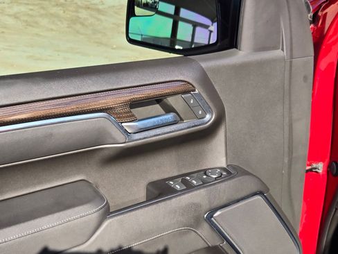 Used 2023 Chevrolet Silverado 1500 LT Trail Boss w/ Protection Package image 12