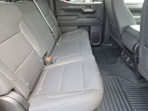 Used 2023 Chevrolet Silverado 1500 LT AWD/4WD image 23