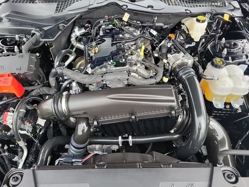 Used 2026 Ford Mustang Coupe RWD image 30