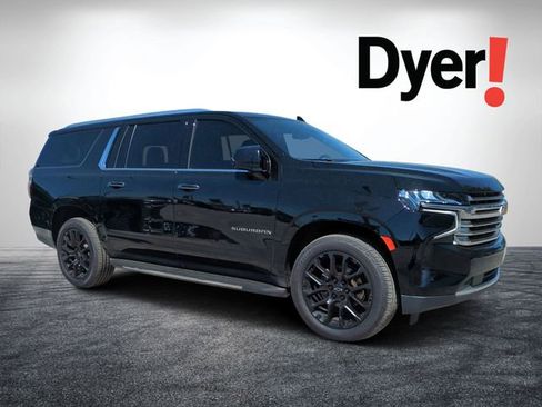 Certified 2022 Chevrolet Suburban High Country image 1