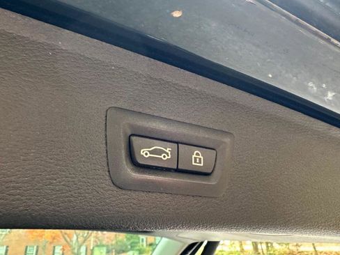 Used 2017 BMW X3 xDrive28i image 17