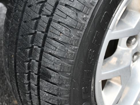 Used 2018 GMC Sierra 1500 SLT image 15