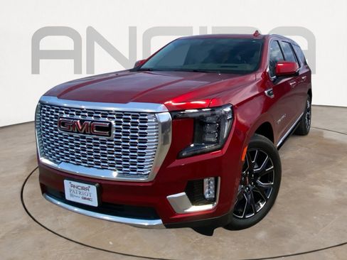 Used 2024 GMC Yukon Denali w/ Denali Reserve Package image 6