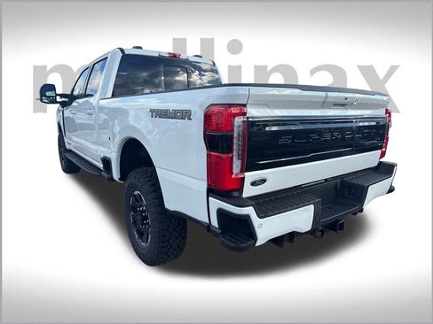 New 2026 Ford F250 Platinum w/ Tremor Off-Road Package image 3