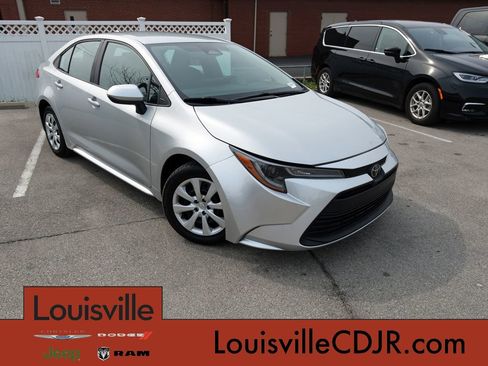 Used 2024 Toyota Corolla LE FWD image 1