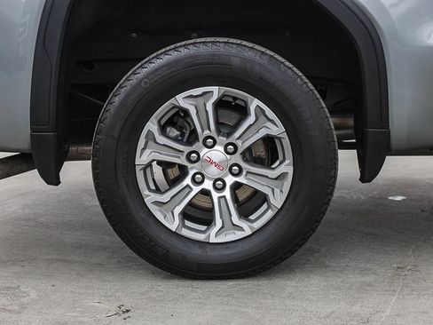 Used 2024 GMC Sierra 1500 SLT AWD/4WD image 12