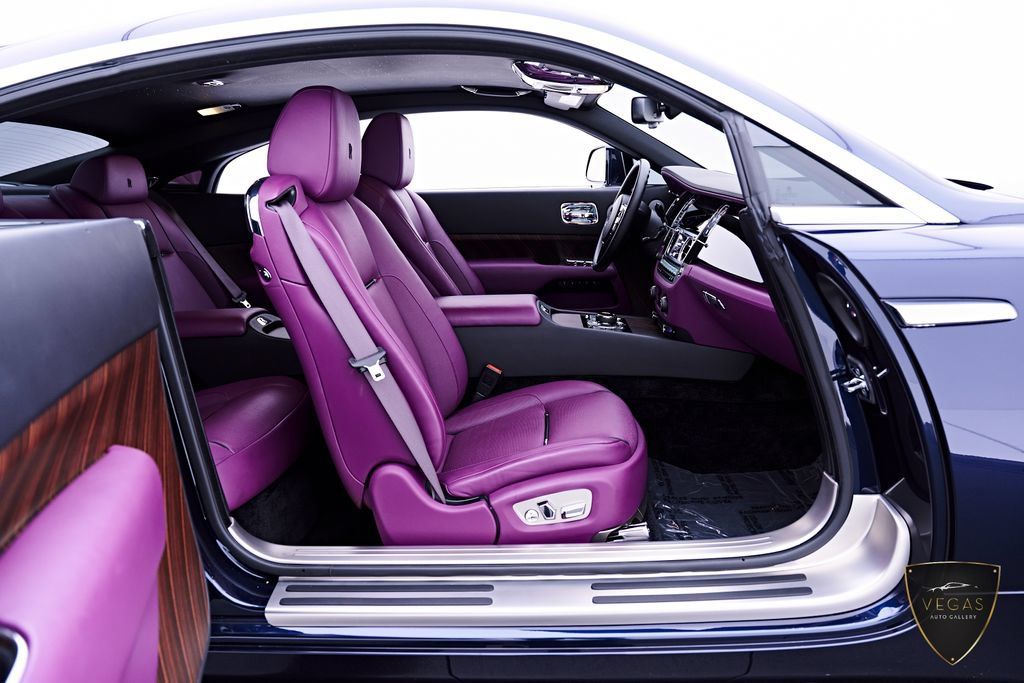 Used 2017 Rolls-Royce Wraith RWD image 36