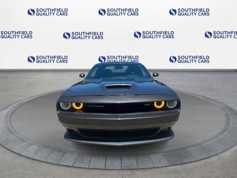 Used 2022 Dodge Challenger GT AWD/4WD image 9