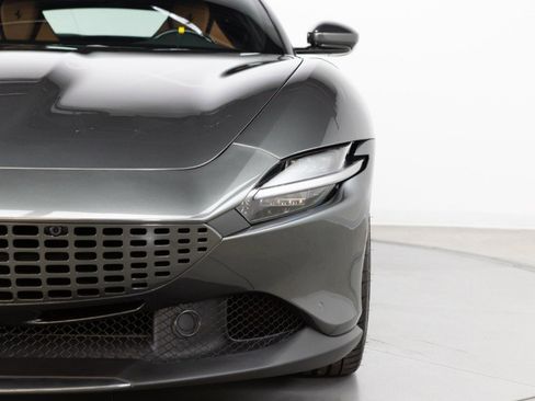 Used 2023 Ferrari Roma image 20