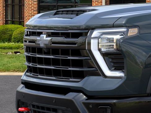 New 2026 Chevrolet Silverado 2500 LT image 13