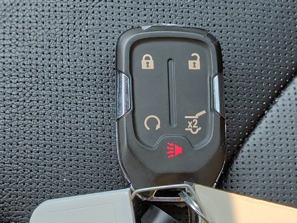 Used 2024 GMC Terrain SLT AWD/4WD image 39
