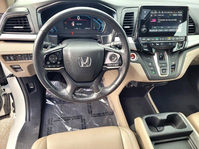Used 2020 Honda Odyssey Touring image 9