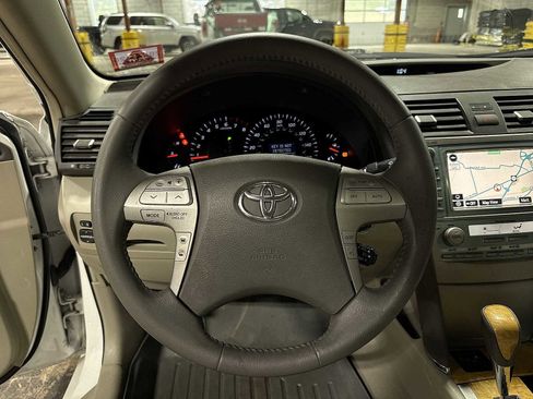 Used 2007 Toyota Camry XLE image 18