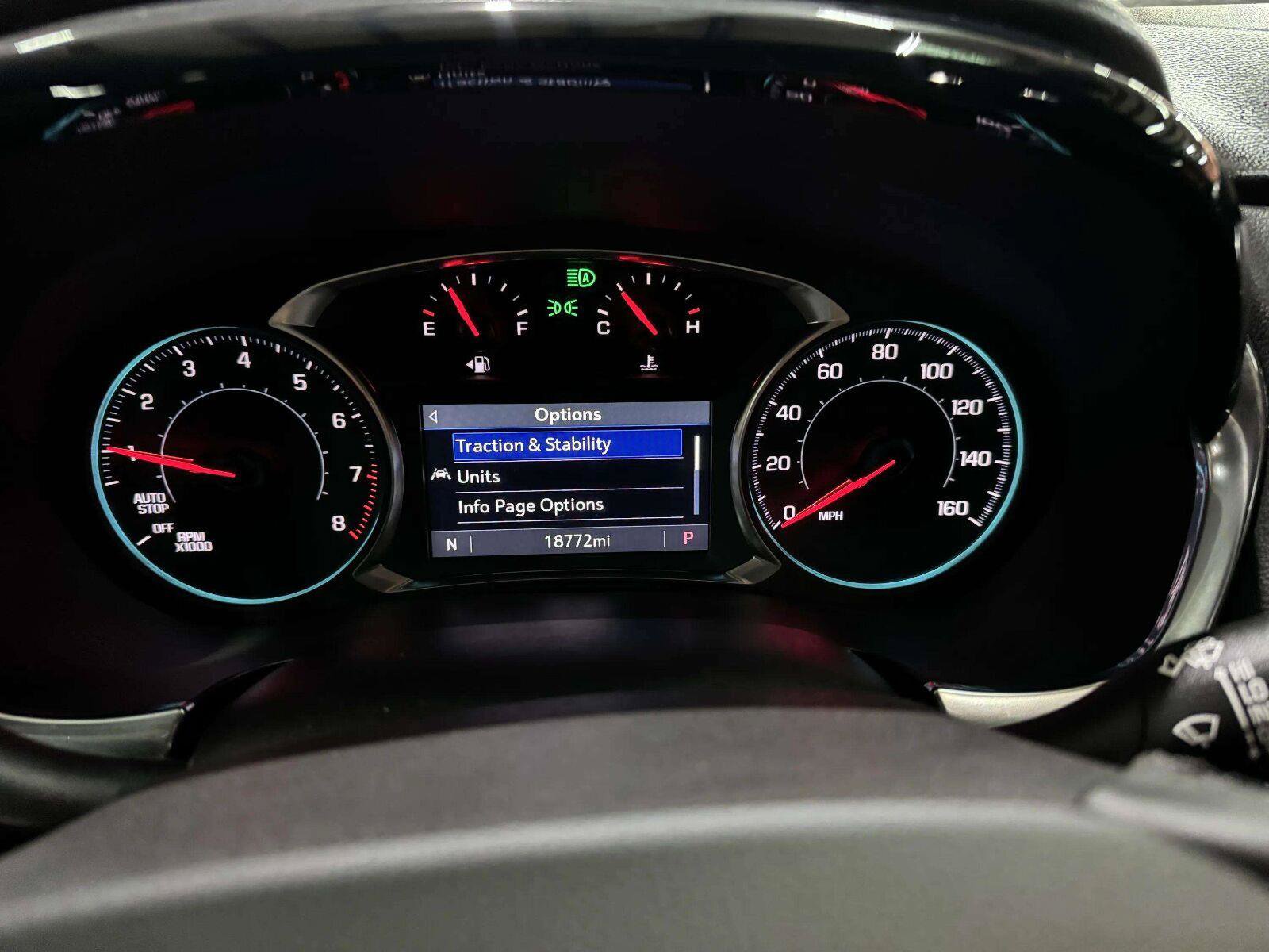 Used 2023 Chevrolet Traverse LT AWD/4WD image 30
