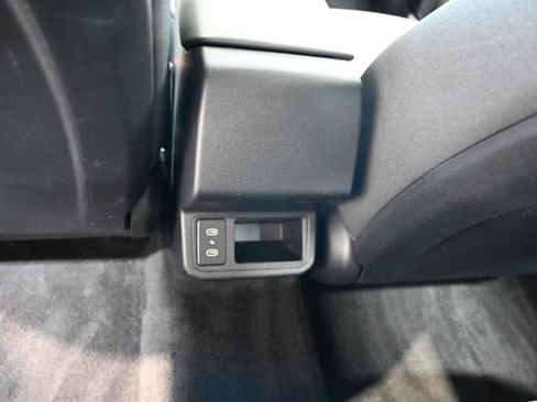 Used 2025 Kia K4 LXS image 26