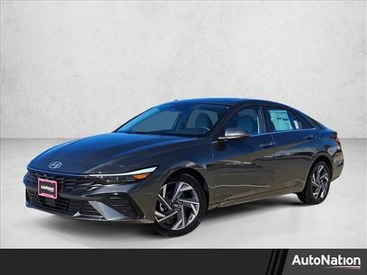 New 2025 Hyundai Elantra Limited