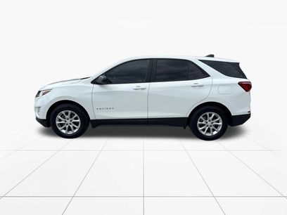 Used 2021 Chevrolet Equinox LS w/ LS Convenience Package