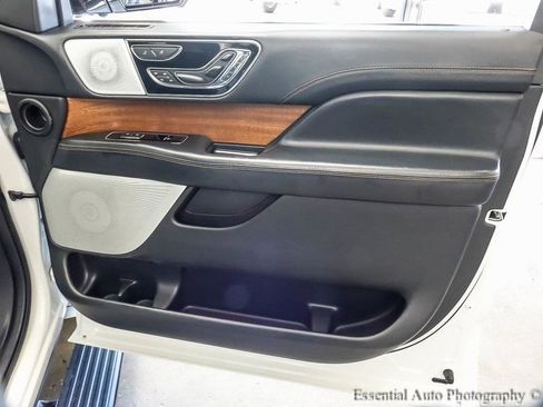 Used 2022 Lincoln Navigator L Black Label AWD/4WD image 31