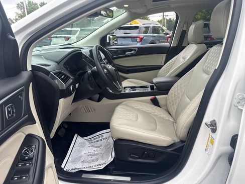 Used 2024 Ford Edge Titanium w/ Equipment Group 301A AWD/4WD image 24