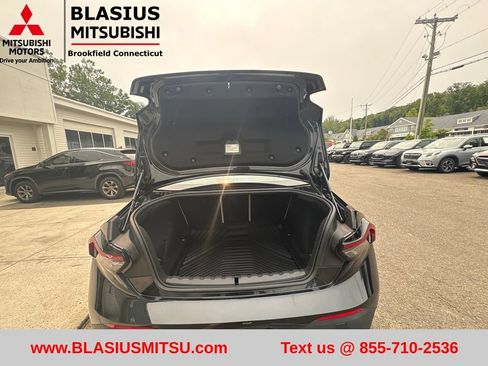 Used 2023 BMW 230i xDrive Coupe w/ Premium Package AWD/4WD image 34