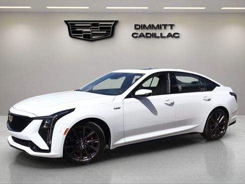 New 2026 Cadillac CT5 V image 1