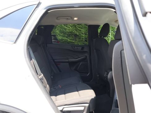 Used 2023 Ford Escape Active w/ Tech Pack #1 AWD/4WD image 43