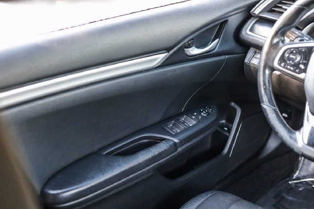 Used 2019 Honda Civic Sport image 40