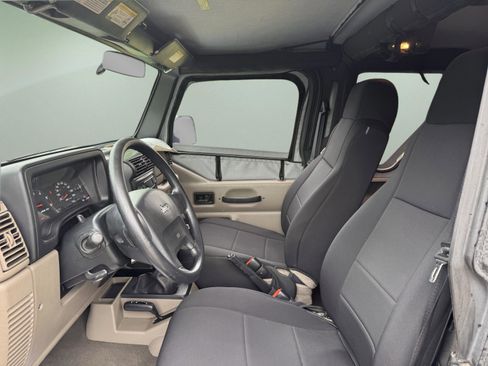 Used 2006 Jeep Wrangler SE AWD/4WD image 8