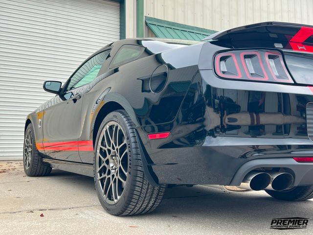 Used 2013 Ford Mustang Shelby GT500 RWD image 10