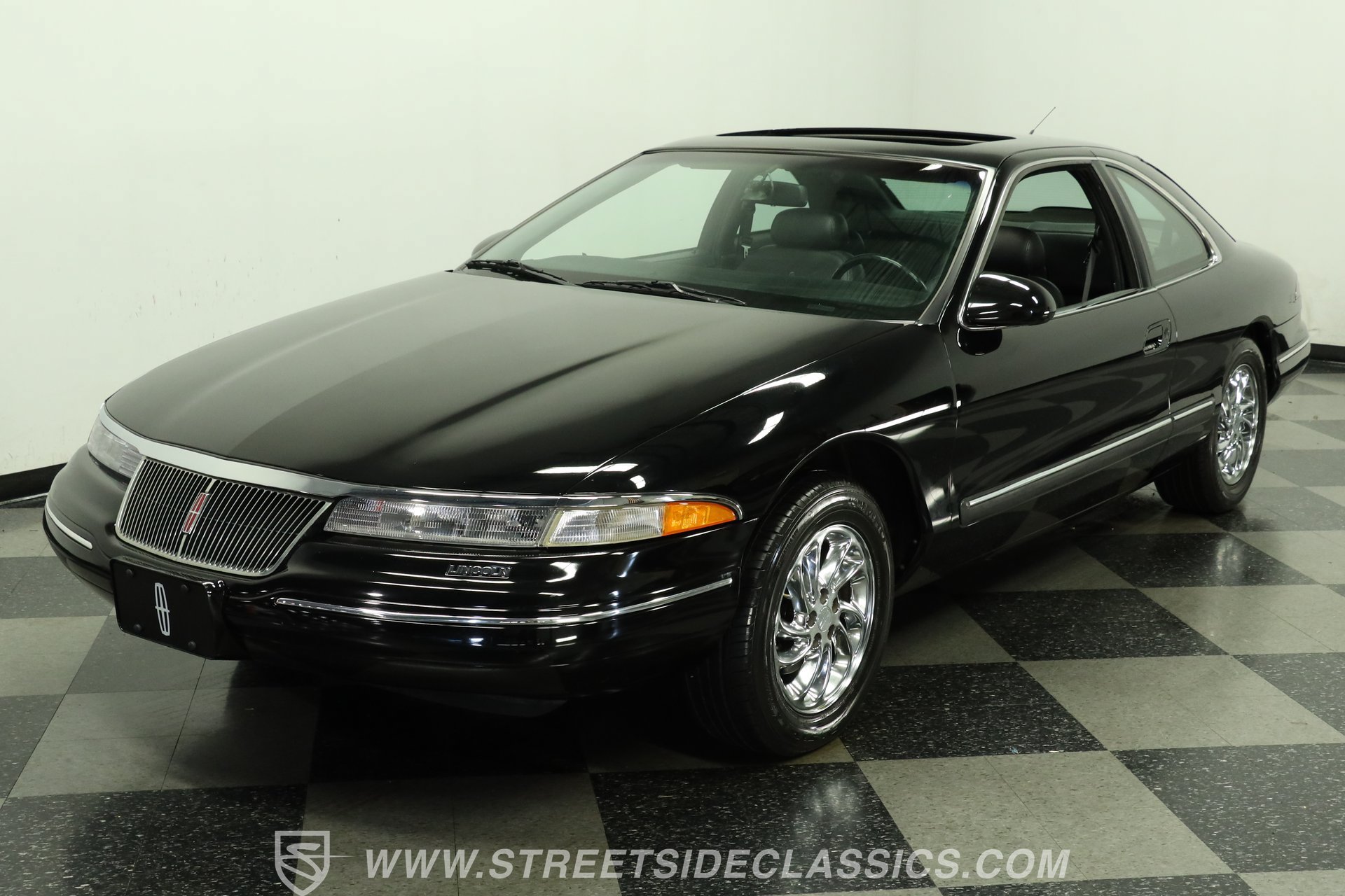 Used 1996 Lincoln Mark VIII RWD image 18