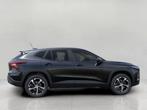 New 2026 Chevrolet Trax RS image 5