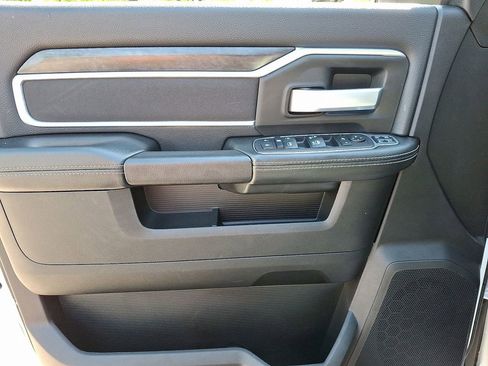 Certified 2024 RAM 2500 Big Horn AWD/4WD image 12