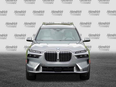 Certified 2025 BMW X7 xDrive40i AWD/4WD image 3