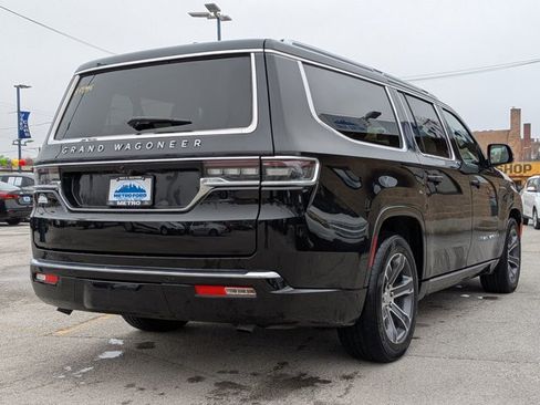 Used 2024 Jeep Grand Wagoneer L 4WD image 5