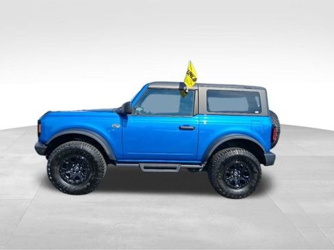 Used 2022 Ford Bronco Wildtrak image 3