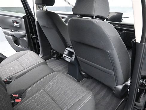 Certified 2026 Honda HR-V LX image 12