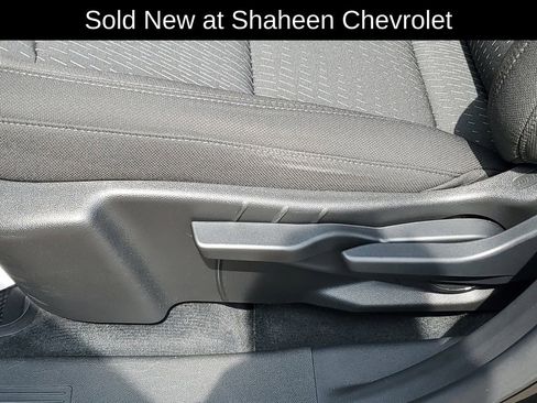 Used 2026 Chevrolet Equinox LT w/ LPO, Floor Liner Package AWD/4WD image 6