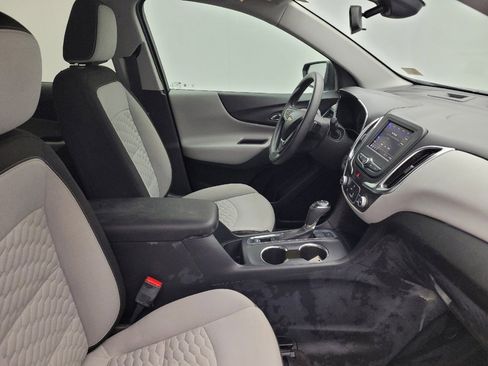 Used 2020 Chevrolet Equinox LS w/ LS Convenience Package image 21