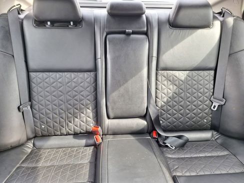 Used 2017 Nissan Maxima Platinum image 8