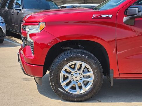 Used 2024 Chevrolet Silverado 1500 RST w/ Z71 Off-Road Package AWD/4WD image 15