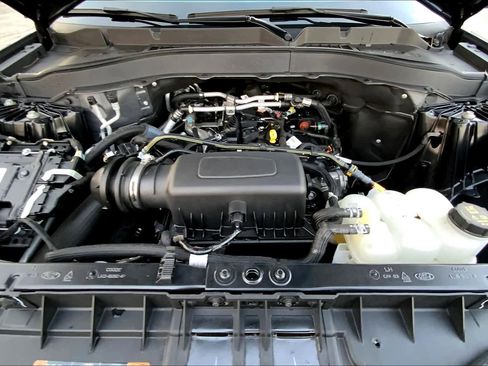 Used 2021 Ford Explorer XLT w/ Class III Trailer Tow Package image 30