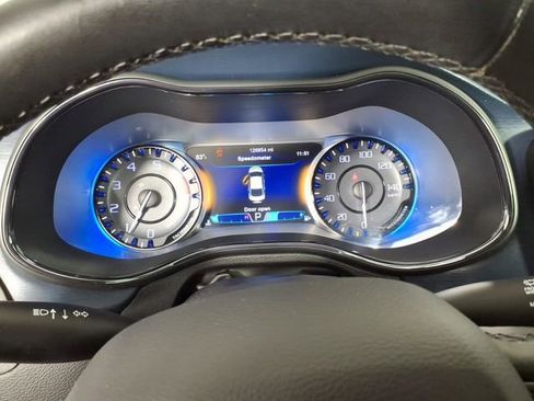 Used 2016 Chrysler 200 S w/ Navigation & Sound Group I FWD image 18