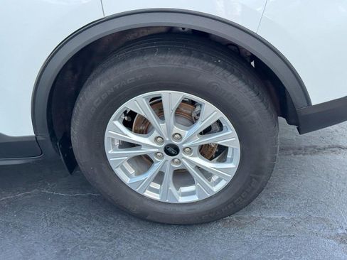 Used 2024 Ford Escape Active w/ Tech Pack #2 AWD/4WD image 7