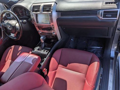Used 2021 Lexus GX 460 Premium w/ Premium Package AWD/4WD image 22