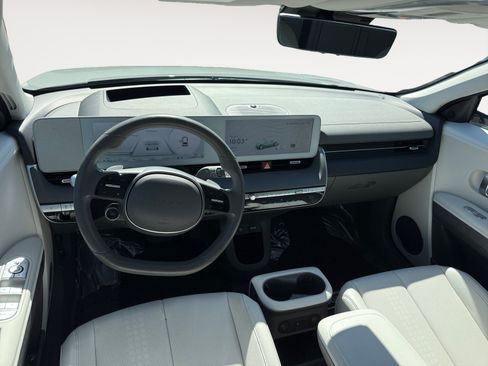 Certified 2024 Hyundai Ioniq 5 Limited RWD image 15