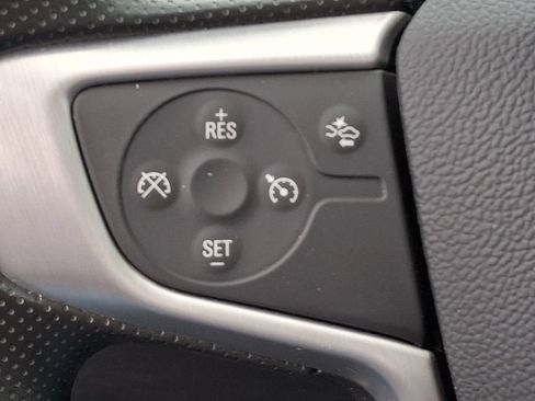 Used 2024 GMC Terrain SLE AWD/4WD image 21