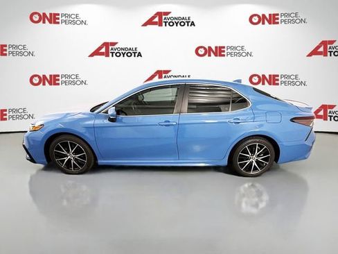 Certified 2023 Toyota Camry SE FWD image 5