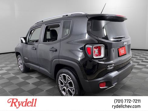 Used 2015 Jeep Renegade Limited image 3