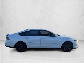 Used 2023 Honda Accord Sport video 4