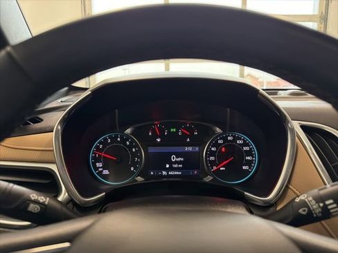 Used 2024 Chevrolet Equinox Premier AWD/4WD image 38